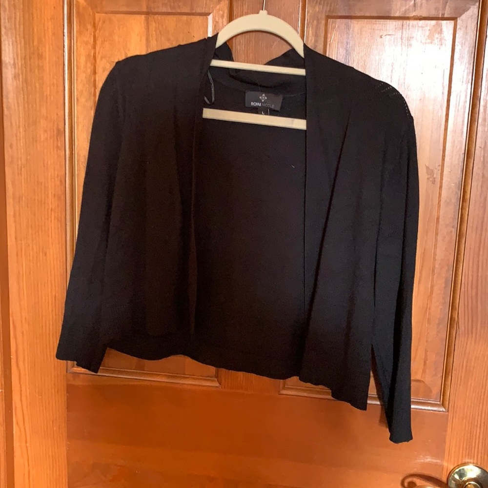 Black shrug